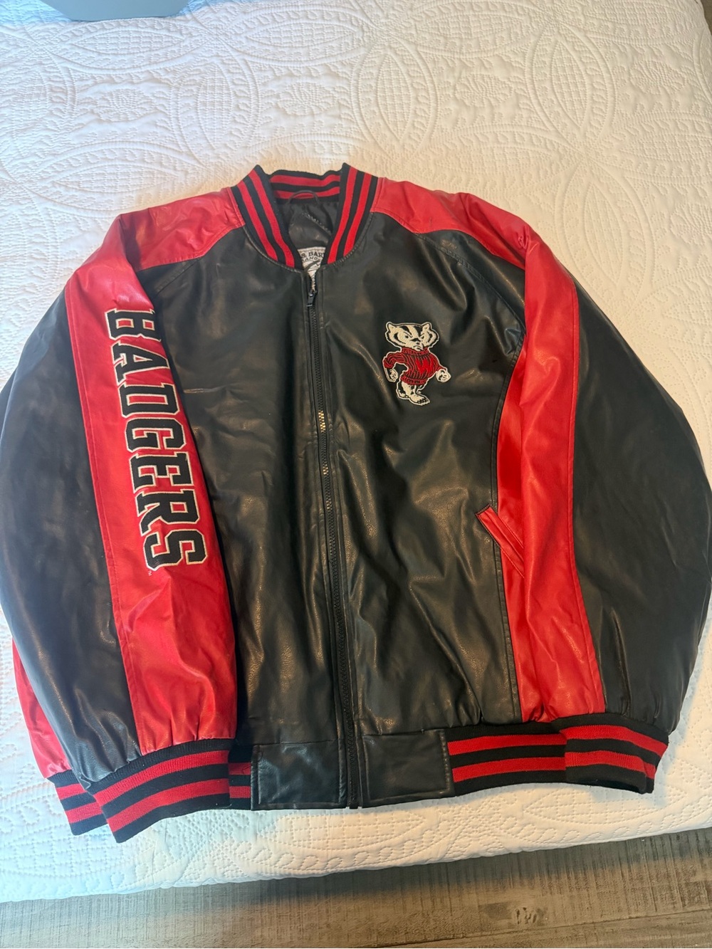 Vintage Wisconsin Badgers Men’s Black & Red Leather Varsity Jacket Mens XL